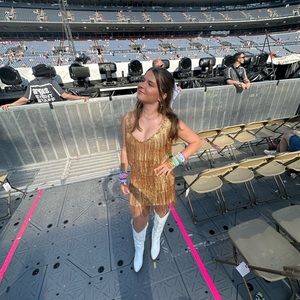 ERAS TOUR FEARLESS DRESS!🫶✨